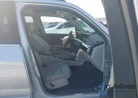 2015 Mercedes-Benz Glk 350 z USA, uszkodzony, nr VIN WDCGG5HB2FG410516